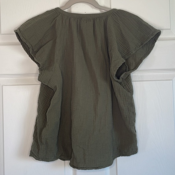 Universal Threads Olive Green Top Women’s Size S - Picture 4 of 5